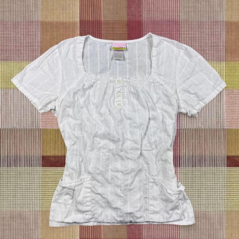 Vintage 2000’s White Sketchers Top